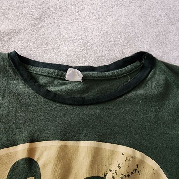 Station Casinos 2019 Woodstock Green Rubber Tshirt With Graphics Size Large - Picture 4 of 7